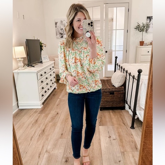 LOFT Tops - Ann Taylor Loft Buttercup Floral Smocked Yoke Blouse